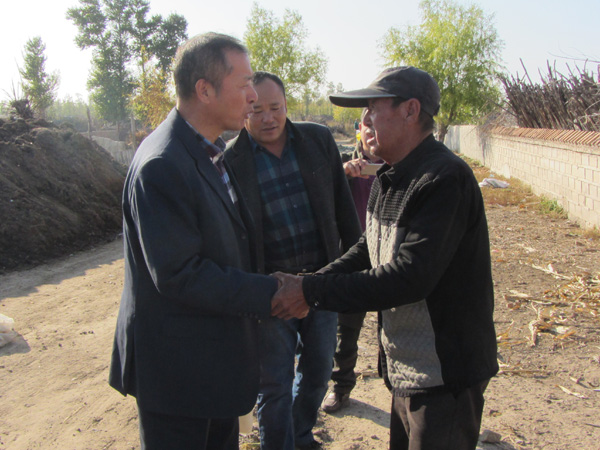 1495676955457858.jpg 4握手.jpg