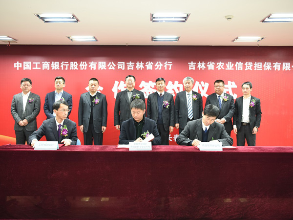 1495682713589492.jpg 2.jpg