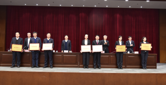 1517295284661398.png 圖片1.png